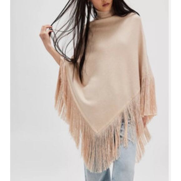 Understated Leather X Free People River Walk Poncho Women's OS Cream Fringe NEW - Picture 1 of 6